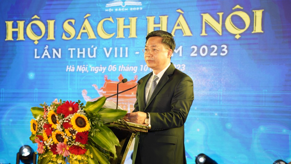 Phó chủ tịch UBND TP Hà Minh Hải phát biểu khai mạc Hội sách