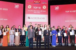 Agribank tự hào ghi danh trong “Top 10 Thương hiệu mạnh Việt Nam 2023”