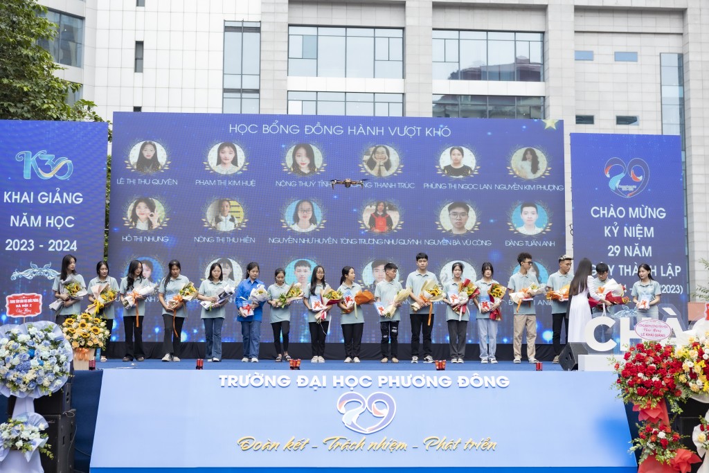 Đại học Phương Đông đón hơn 2400 tân sinh viên
