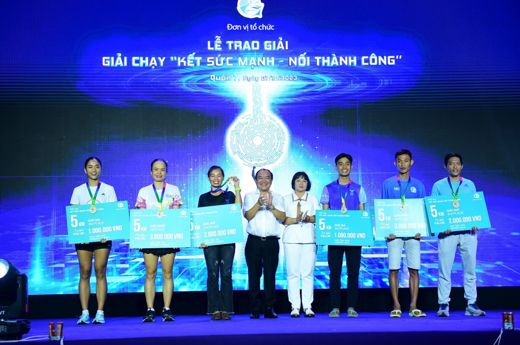 Các vận động viên đạt thành tích cao tại cự ly chạy 5km