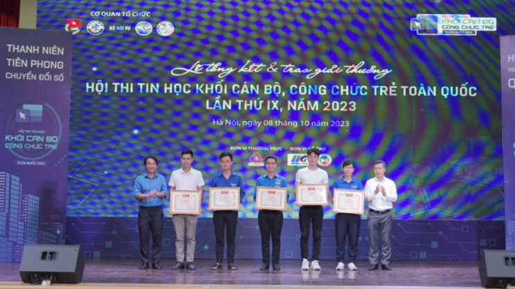 4 thí sinh đoạt giải Nhất Hội thi Tin học khối cán bộ, công chức trẻ toàn quốc