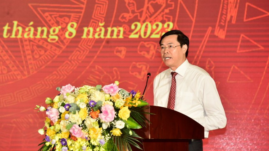 Phó Bí thư Thường trực Quận ủy Hoàng Mai Nguyễn Xuân Phong