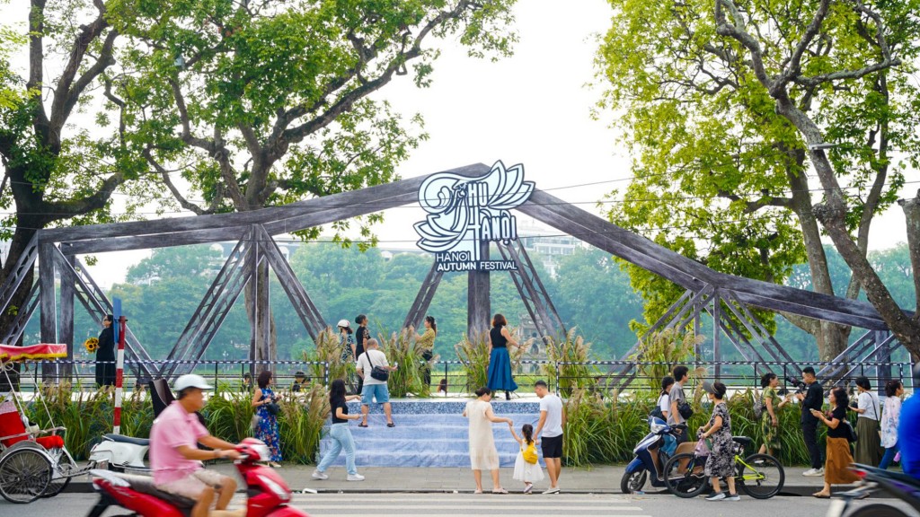 Hà Nội mùa thu - nơi đến để yêu