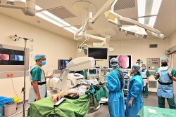 Kỳ 1: Cần cơ chế đặc thù cho ngành Y tế Thủ đô