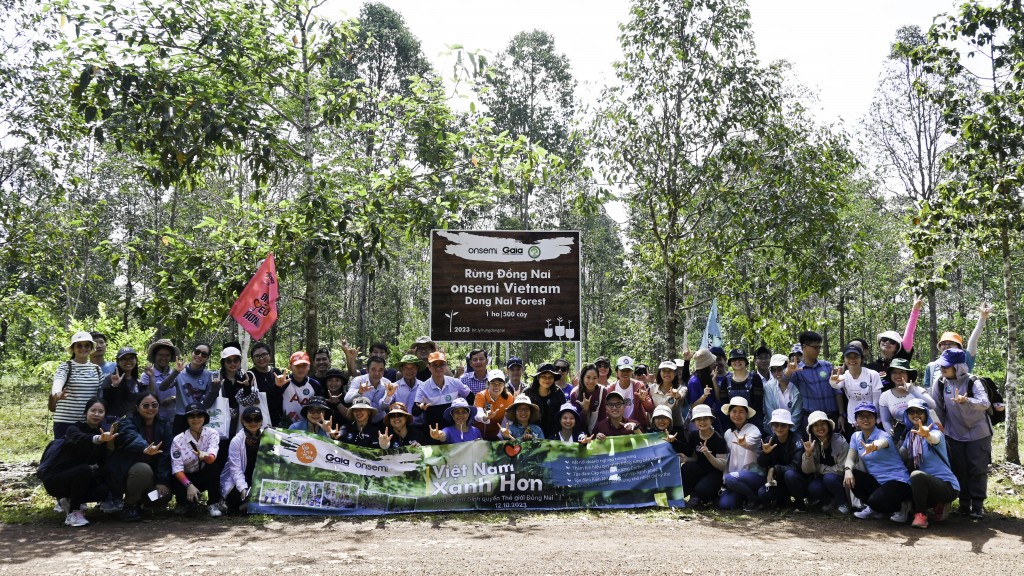 Kết nối nguồn lực trồng rừng, kiến tạo Việt Nam xanh hơn