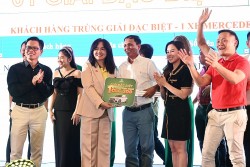 Hàng trăm giải thưởng lớn dành cho khách hàng của Phân bón Cà Mau đã được công bố