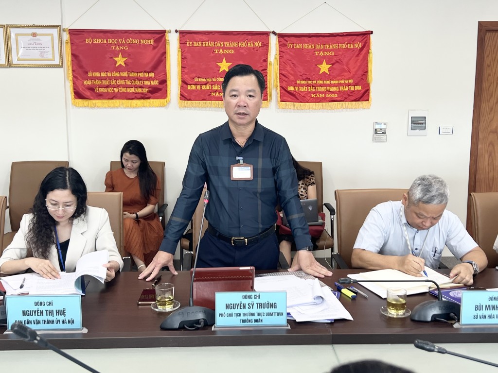 Đồng chí Nguyễn Sỹ Trường phát biểu kết luận buổi làm việc