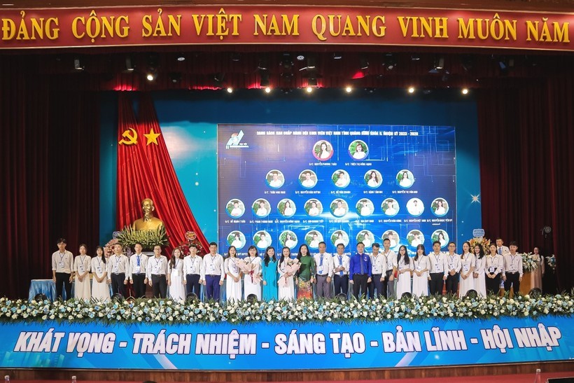 Ra mắt Ban Chấp hành Hội Sinh viên Việt Nam tỉnh Quảng Ninh khóa II, nhiệm kỳ 2023 – 2028 gồm 25 thành viên.