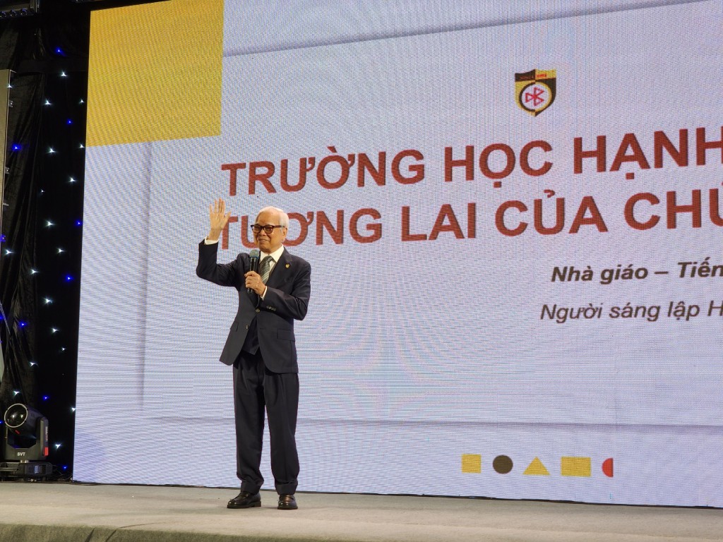 Nhà giáo, TS. Nguyễn Văn Hoà chia sẻ câu chuyện của mình về Trường học hạnh phúc