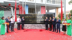 Gắn biển 3 công trình Y tế lớn mừng kỷ niệm ngày thành lập tỉnh Quảng Ninh