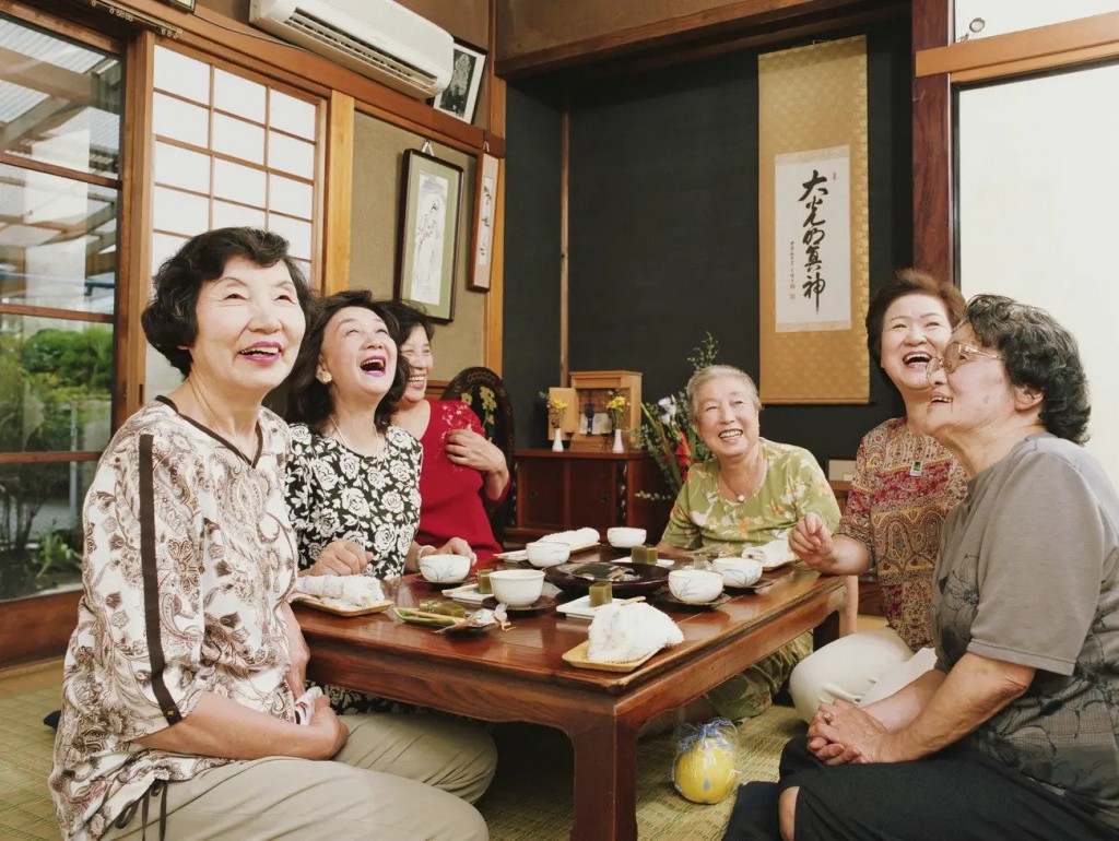 Các cư dân trên đảo Okinawa (Nhật Bản), đặc biệt là phái nữ, sống thọ hơn bất kỳ nơi đâu trên thế giới (Ảnh: Getty)