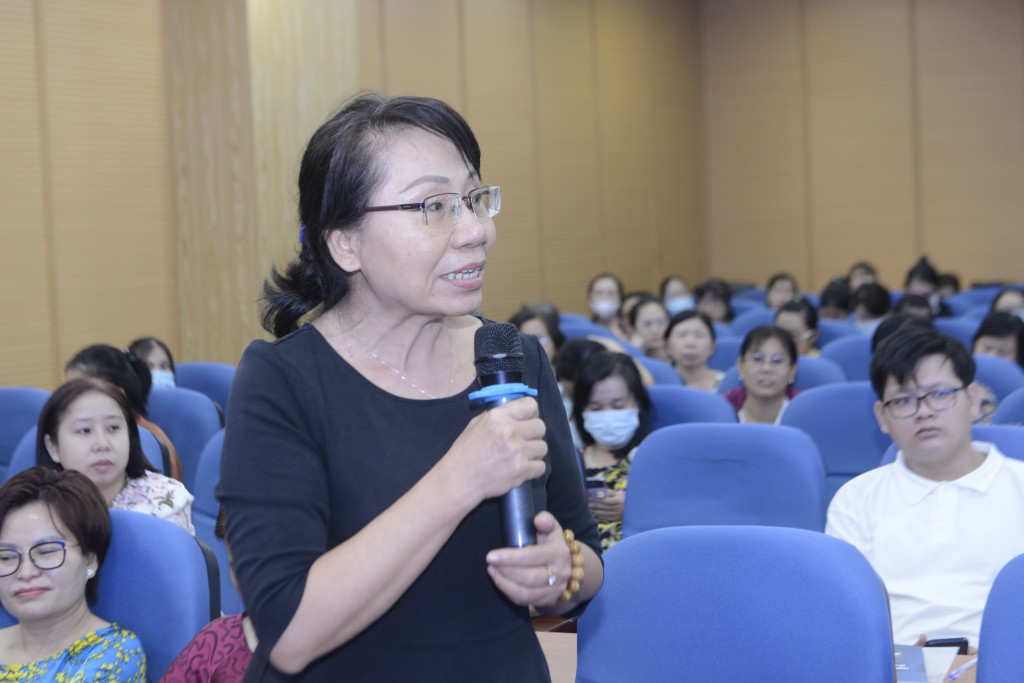 Tham gia các buổi tập huấn do Vinamilk và Câu lạc bộ Điều dưỡng trưởng Việt Nam đồng tổ chức, nhiều học viên là điều dưỡng trưởng, nhân viên y tế tại các bệnh viện lớn cho biết tự tin hơn trong tư vấn dinh dưỡng cho bệnh nhân.