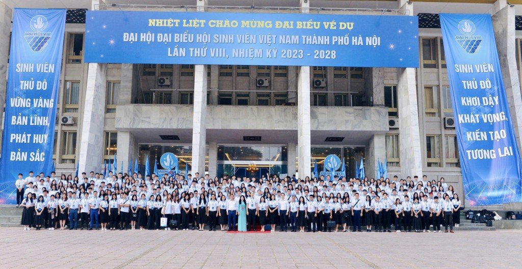 Chùm ảnh Đại hội Hội Sinh viên TP Hà Nội lần thứ VIII