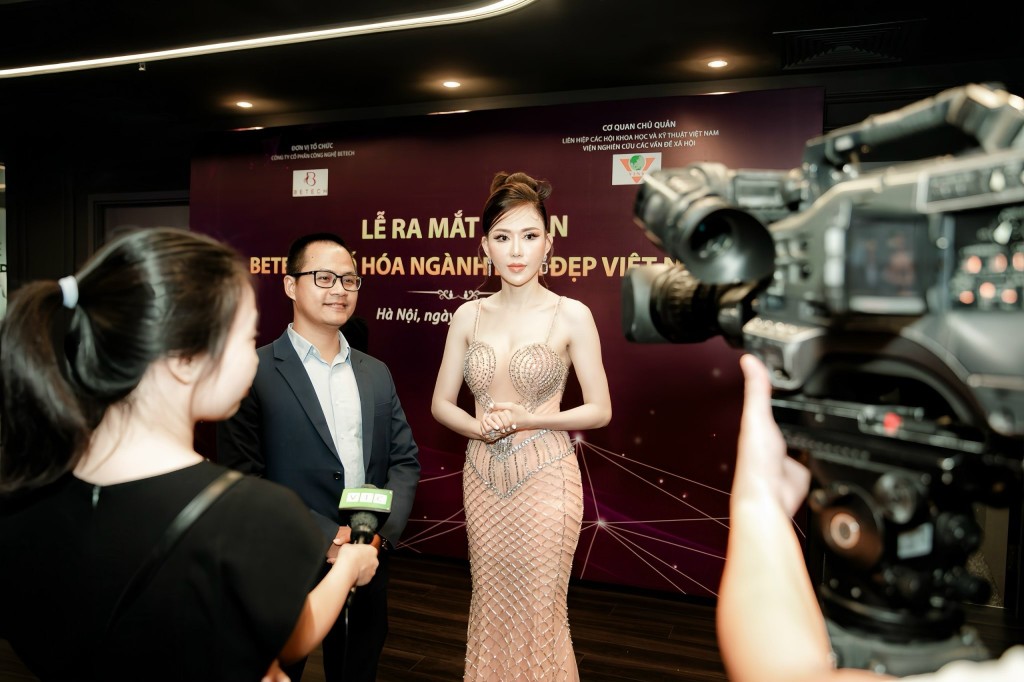 Hoa hậu doanh nhân Đông Nam Á 2023 Lương Thị Thùy Dung