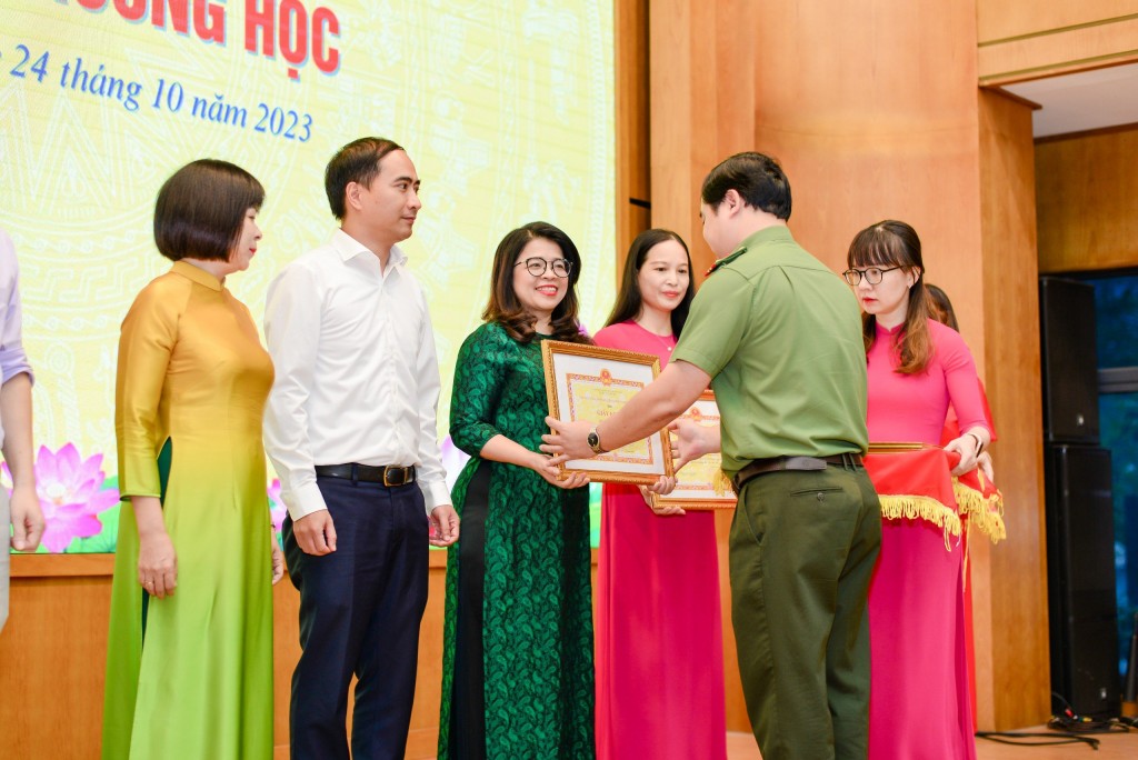 Điểm sáng trong công tác an ninh trường học