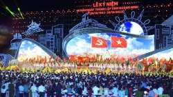 Tưng bừng lễ kỷ niệm 60 năm thành lập tỉnh Quảng Ninh