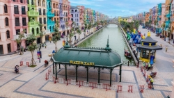 Mục sở thị “thương cảng” The Venice long lanh trước ngày khai trương Mega Grand World