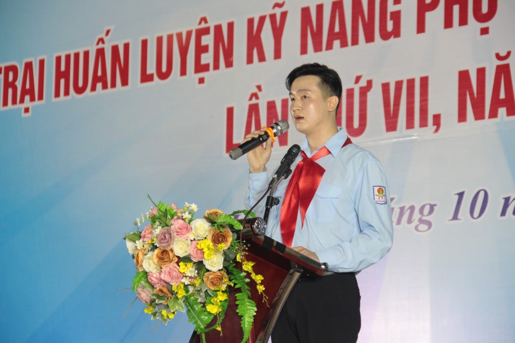 Đồng chí Đào Đức Việt, Phó Bí thư Thành đoàn Hà Nội phát biểu chỉ đạo 