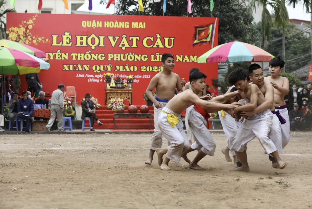 Lễ hội vật cầu tại Hoàng Mai, Hà Nội