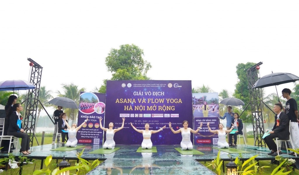 Giải Vô địch Yoga Asana & Flow Yoga Hà Nội mở rộng