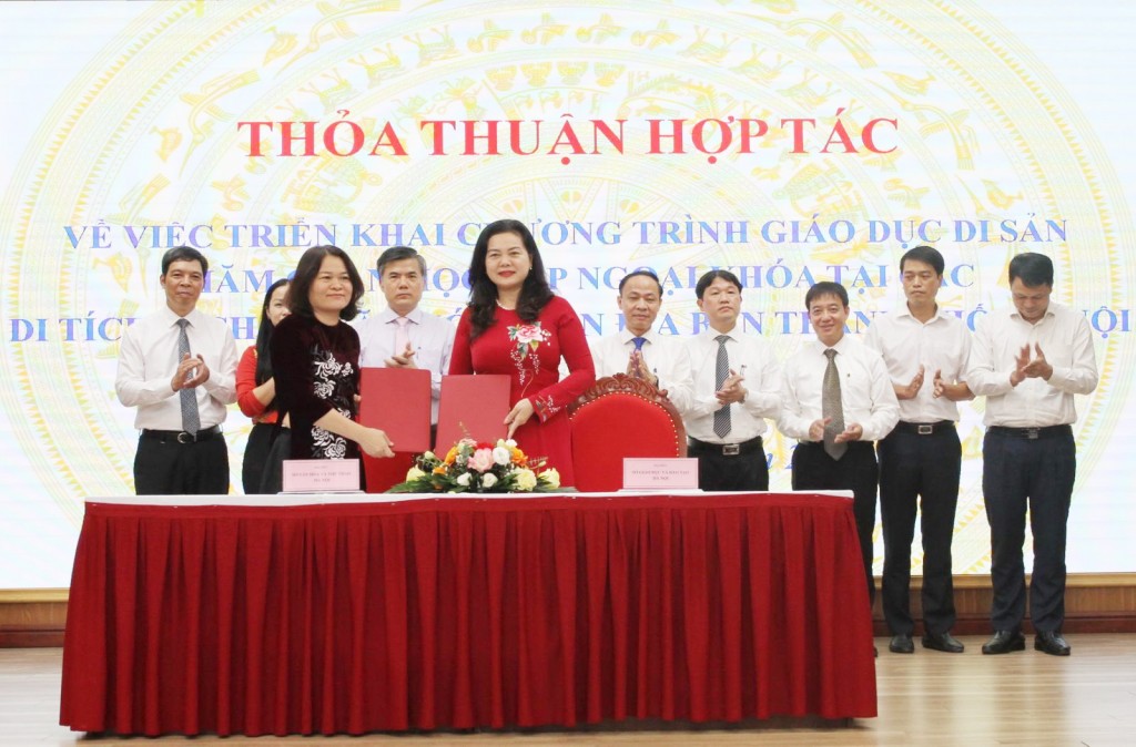 Hợp tác giáo dục truyền thống cho học sinh qua di sản văn hóa