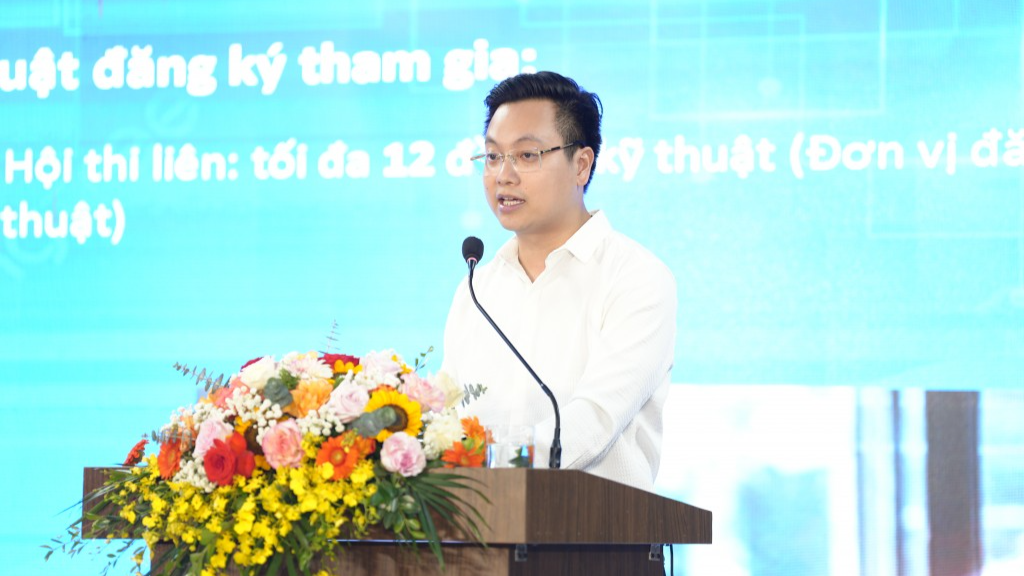 Phó Bí thư Thành đoàn Hà Nội Trần Quang Hưng tr