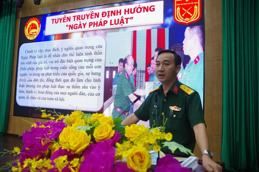 Trung tá Vương Trung Tiến, Trưởng Ban Tuyên huấn/Phòng Chính trị tuyên truyền ý nghĩa và định hướng Ngày Pháp luật Việt Nam 2023