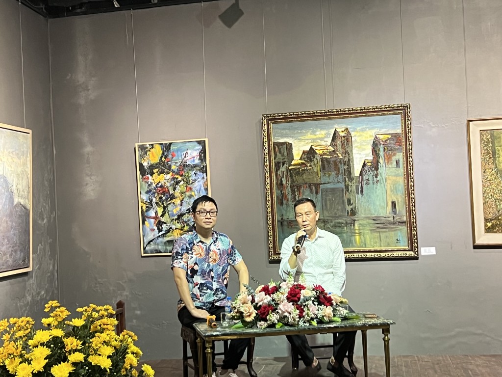 Tác giả Phạm Ngọc Định chia sẻ tại buổi ra mắt cuốn sách