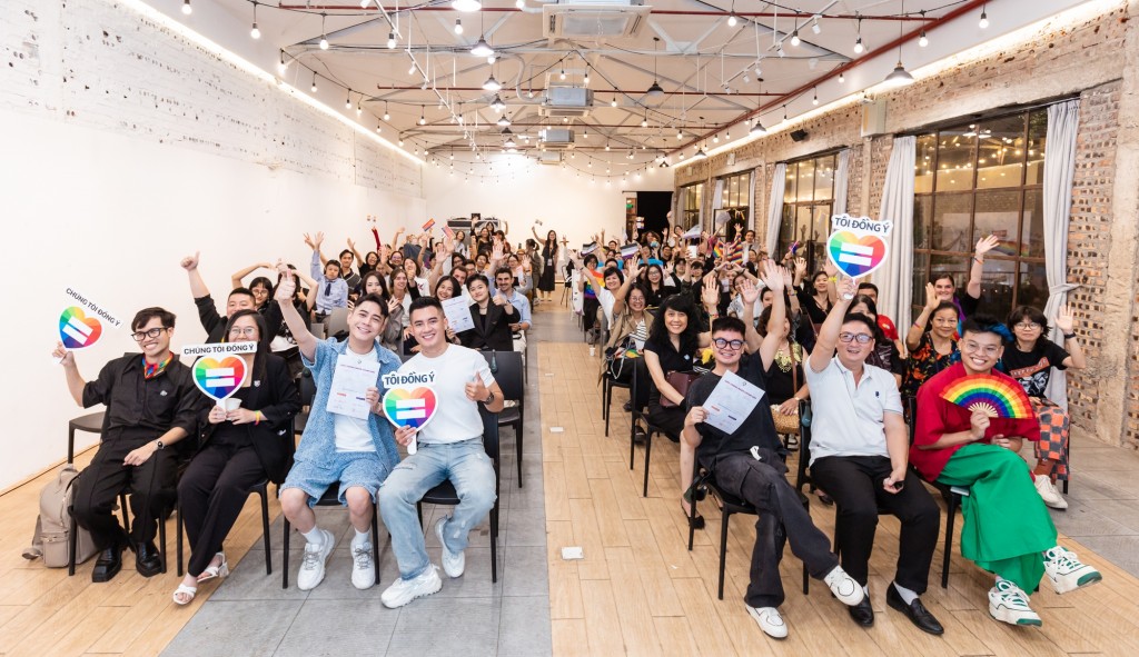 Hơn 40.000 chữ ký “Tôi đồng ý” ủng hộ cộng đồng LBGT