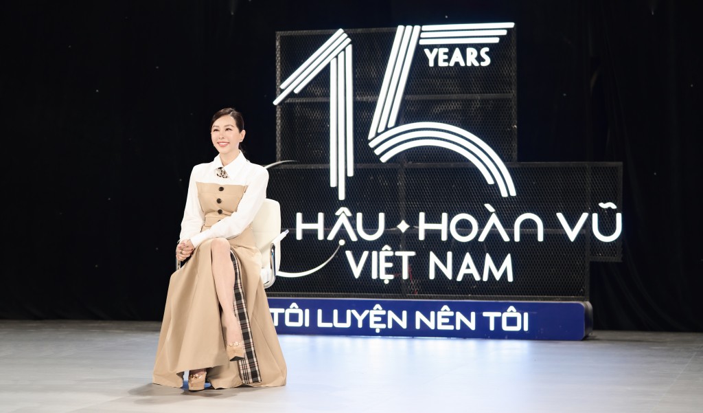 Hoa hậu Thu Hoài trong vai trò cố vấn Hoa hậu Hoàn vũ Việt Nam 2023