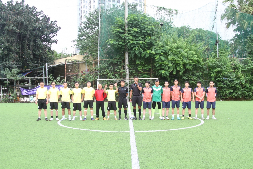 19 đội tham gia giải bóng đá mini quận Cầu Giấy lần thứ 26