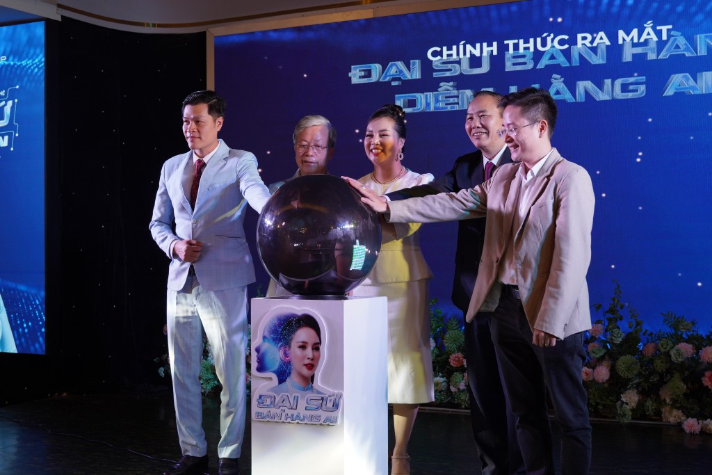 Đại sứ bán hàng Diễm Hằng AI được ra mắt tại Hà Nội