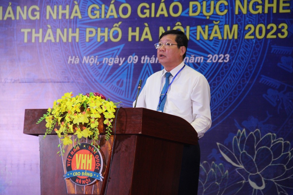  Ông Hoàng Thành Thái - Phó Giám đốc Sở Lao động, Thương binh và Xã hội TP Hà Nội - Trưởng Ban Tổ chức Hội giảng phát biểu