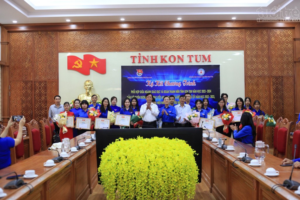 Kon Tum: Tuyên dương học sinh, Nhà giáo tiêu biểu năm 2023