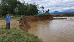 Đầu tư hơn 3 tỷ đồng khắc phục sạt lở sông Quảng Huế