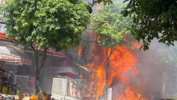 TP Buôn Ma Thuột: Cửa hàng điện máy cháy lớn