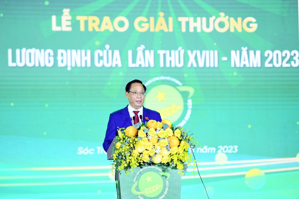 UVBCH Trung ương Đảng, Phó Chủ tịch Quốc hội Trần Quang Phương