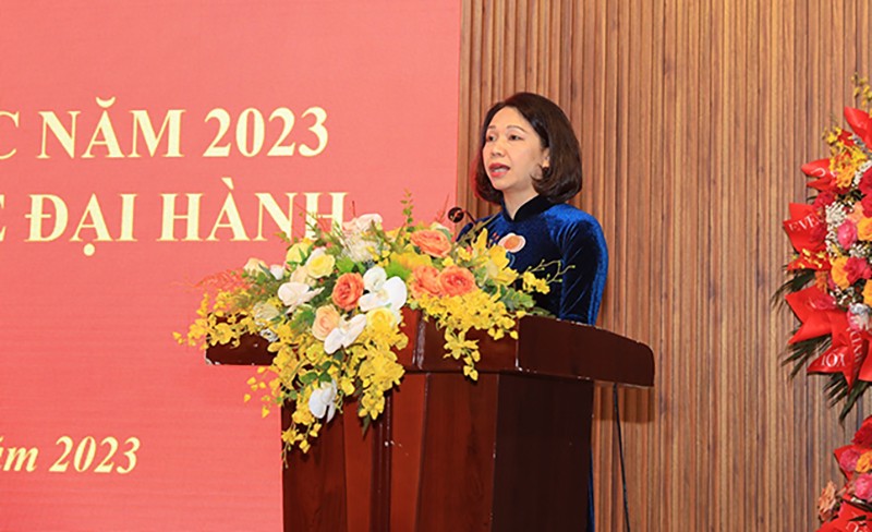Phó Chủ tịch UBND TP Hà Nội Vũ Thu Hà phát biểu tại Ngày hội Đại đoàn kết toàn dân tộc (Tổ dân phố số 4, phường Lê Đại Hành)