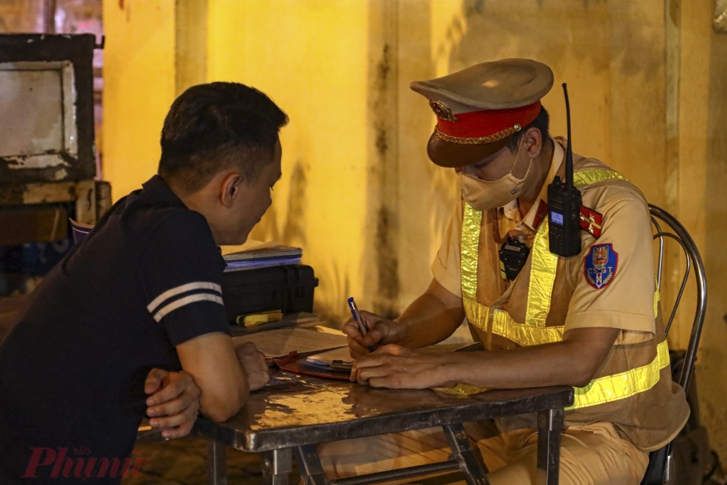 Bài 4: Không có “vùng cấm”