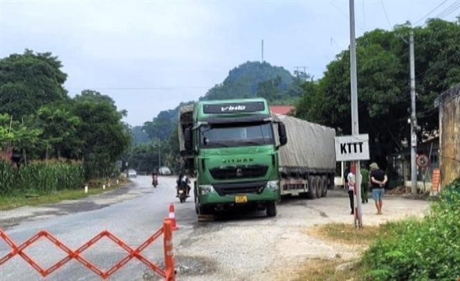 Hiện trường vụ chống người thi hành công vụ tại huyện Bắc Quang, Hà Giang