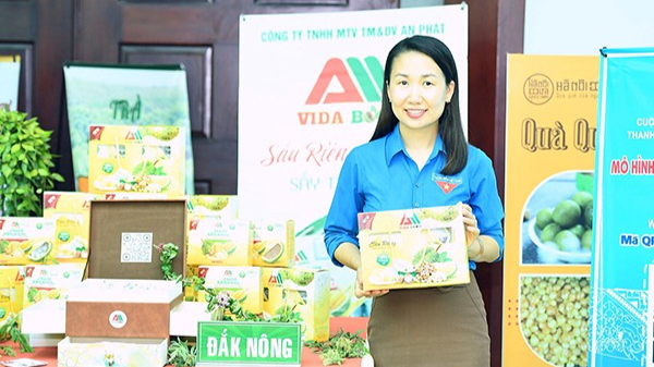 Chị Trần Thị Dịu 