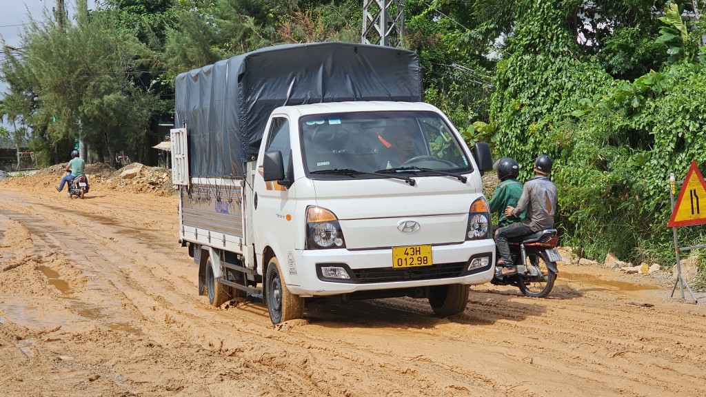 Dự án Tỉnh lộ 608 đoạn Lai Nghi mịt mù ngày hoàn thành