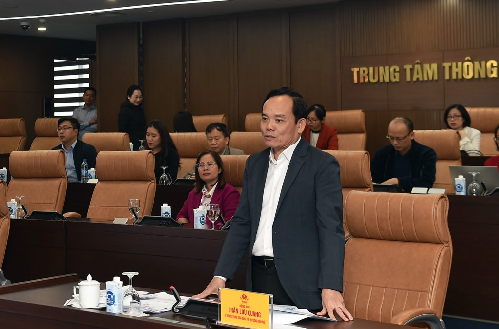 Phó Thủ tướng Trần Lưu Quang: Bộ, ngành, địa phương nào đánh giá một cách thực chất sự hài lòng của người dân, doanh nghiệp và công bố công khai kết quả đánh giá đó sẽ đạt được những bước tiến lớn trong công tác cải cách thủ tục hành chính - Ảnh: VGP/Hải Minh