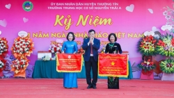 Niềm vui của thầy trò trường THCS Nguyễn Trãi A (Thường Tín)