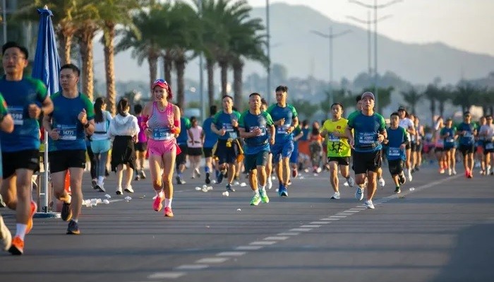 Giải Marathon thu hút hơn 9000 VĐV tham gia tranh tài.
