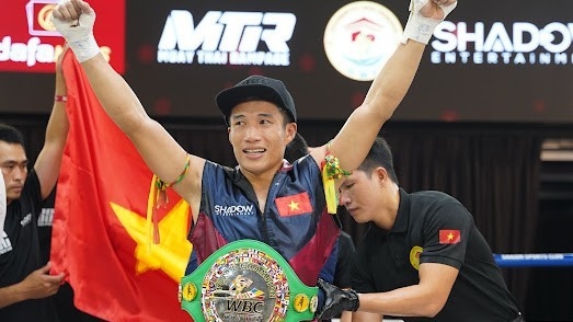 Võ sĩ Việt giành 2 đai WBC Muay Thái Thế giới và Quốc tế