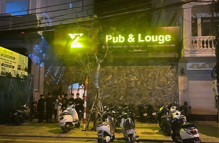 Công an thành phố Lạng Sơn kiểm tra, phát hiện cơ sở Pub & Louge kinh doanh bóng cười trái phép