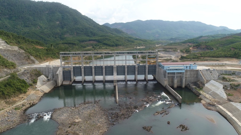 Tỉnh Quảng Nam đề nghị Công ty CP Thủy điện Sông Tranh 4 có phương án giải quyết dứt điểm việc sạt lở đất vùng hạ lưu thủy điện Sông Tranh 4 (Ảnh hado1.com.vn)
