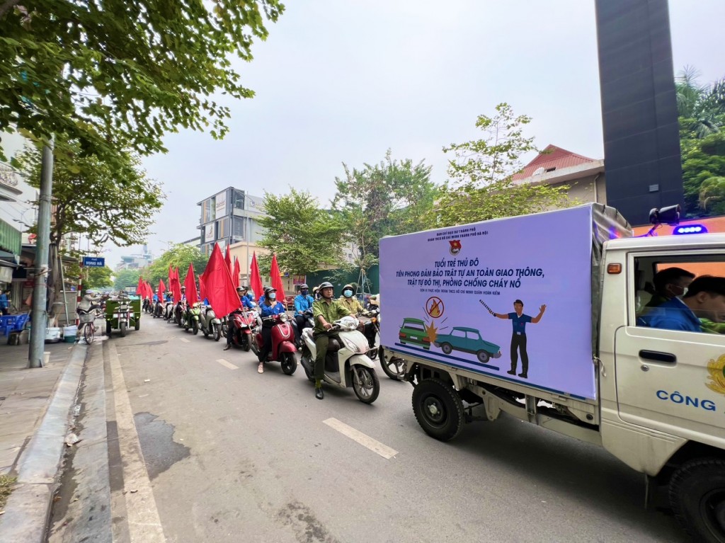 Chung tay hành động vì môi trường và văn minh đô thị Chung tay hành động vì môi trường và văn minh đô thị