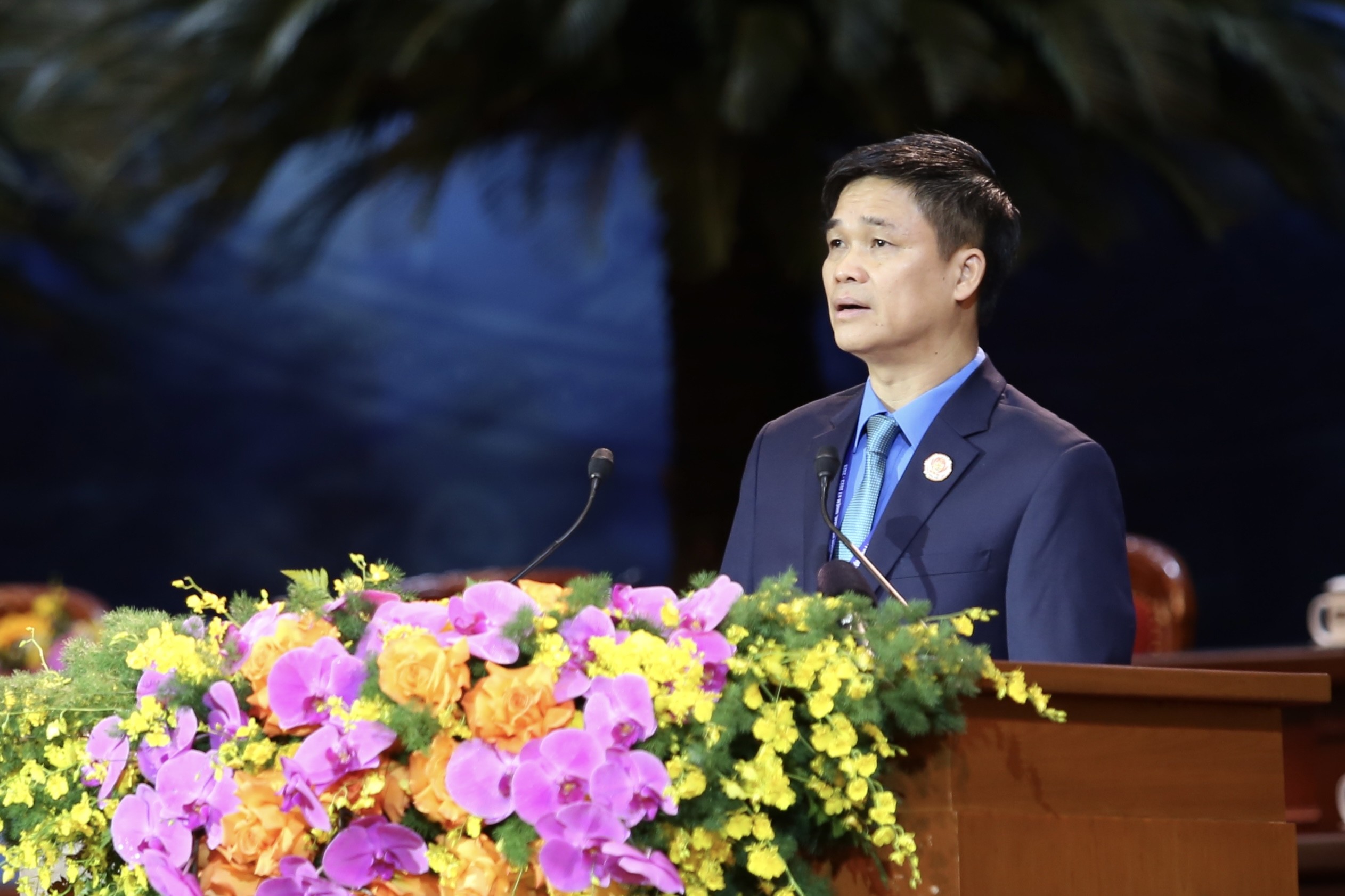 Phó Chủ tịch Tổng Liên đoàn lao động Việt Nam Ngọ Duy Hiểu phát biểu tại đại hội Phó Chủ tịch Tổng Liên đoàn lao động Việt Nam Ngọ Duy Hiểu phát biểu tại đại hội